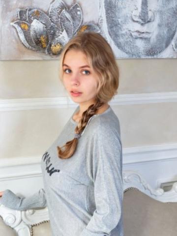 Соня